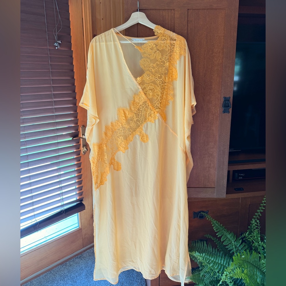 By Anthropologie Sheet Lace Kaftan Orange Peach One Size - Picture 5 of 11